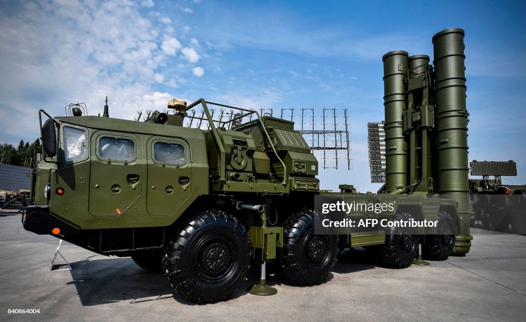 RUSSIA-DEFENCE-S-400