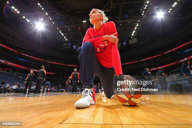 Elena Delle Donne of the Washington Mystics takes a knee on the court before the WNBA game against the Connecticut Sun on August 29, 2017 at the...