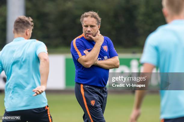 Coach Art Langeler of Netherlands U21 during the training session of Netherlads U21 at the KNVB training centre on August 30, 2017 in Zeist, The...