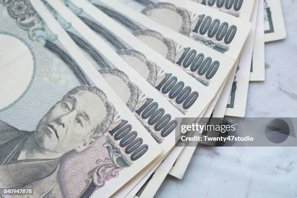 10000 japanese yen notes - exchange rate bildbanksfoton och bilder