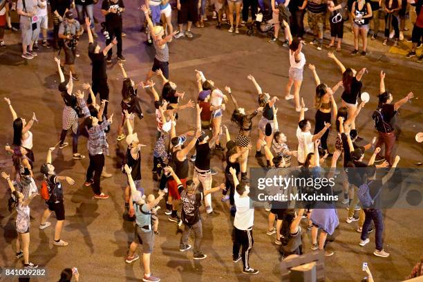 Small Flash Mob 2,255 Flash Mob America Stock Photos, High-Res Pictures, and Images ...