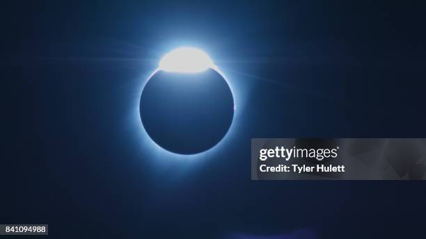 diamond ring total solar eclipse - annular eclipse stock pictures, royalty-free photos & images