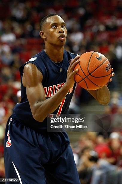 Kyle Fogg of the Arizona Wildcats shoots a free throw against the UNLV Rebels at the Thomas & Mack Center December 20, 2008 in Las Vegas, Nevada.