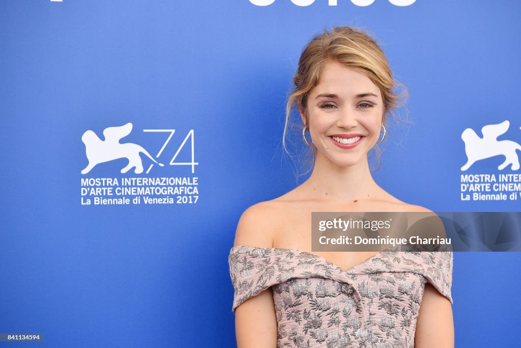 Alice Isaaz attends the 'Endangered Species ' photocall during the