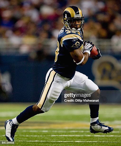 Kenneth Darby of the St. Louis Rams carries the ball during the game against the San Francisco 49ers at the Edward Jones Dome on December 21, 2008 in...