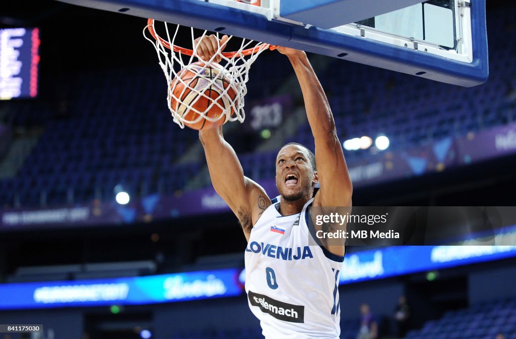 Slovenia v Poland - FIBA Eurobasket 2017: Group A