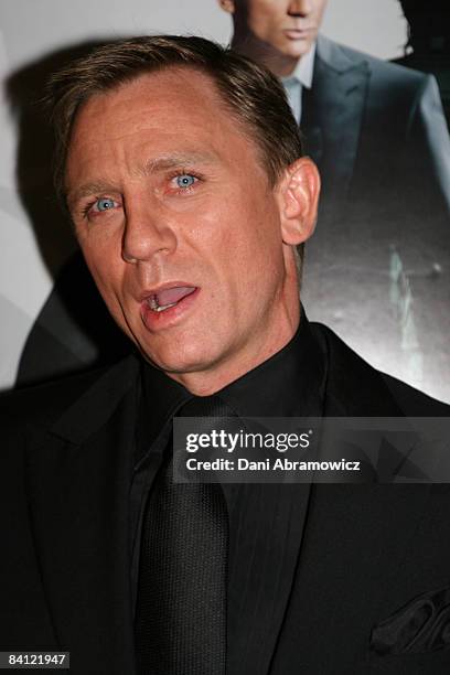 Daniel Craig