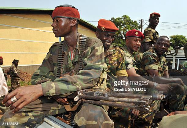 Armed military personnel of the junta are seen in Guinea on December 25, 2008. Guinean Premier Ahmed Tidiane Souare arrived in Conakry today for a...