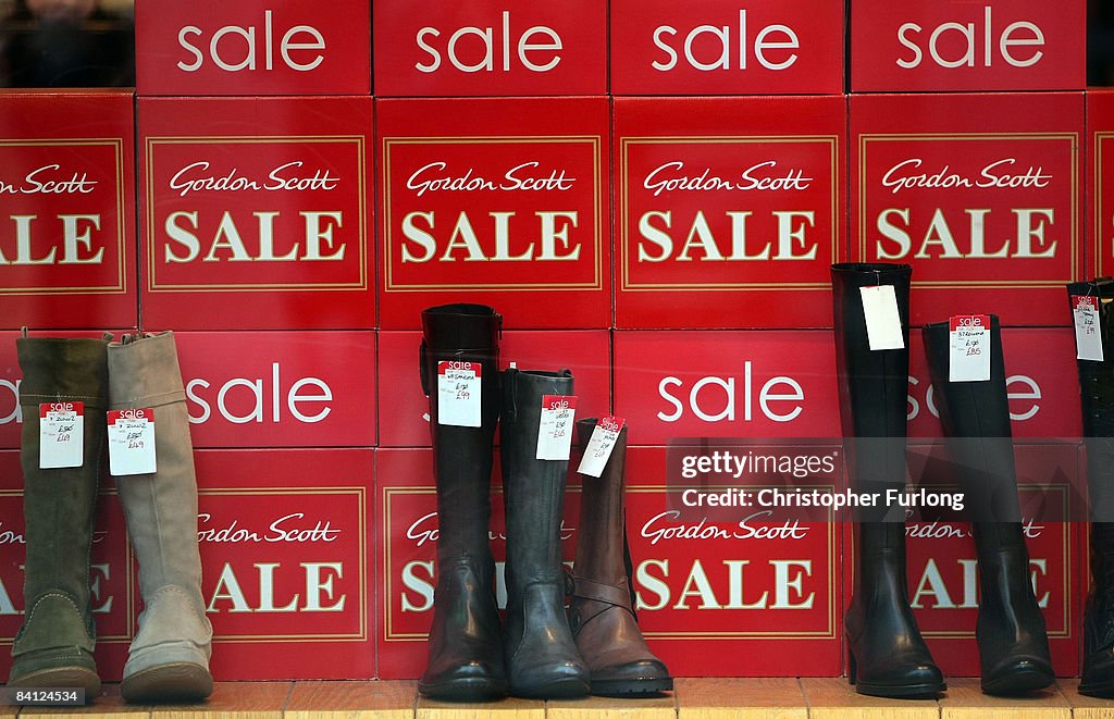 Boxing Day Sales Offer Further Reductions For Bargain Hunters