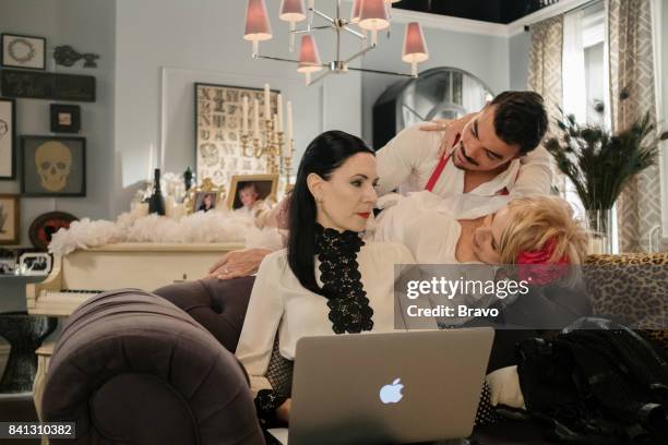 Candle in the Windbag" Episode 302 -- Pictured: Jill Kargman as Jill, Yurel Echezarreta as Ernesto, Joanna Cassidy as Candace --