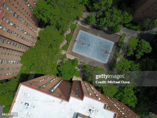 aerial view of basketball court in nyc - sport community center stock pictures, royalty-free photos & images