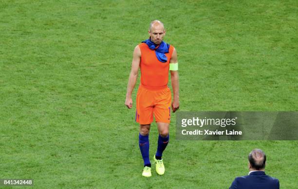 Captain Arjen Robben of Netherland is disapointed after the FIFA 2018 World Cup Qualifier between France and Netherlands at Stade de France on August...