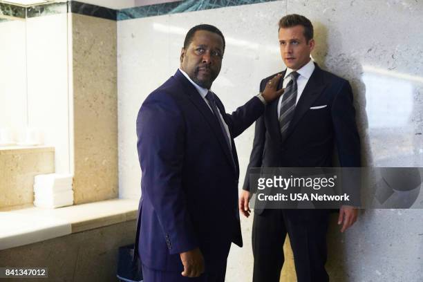 634 Harvey Specter Photos and Premium High Res Pictures - Getty Images