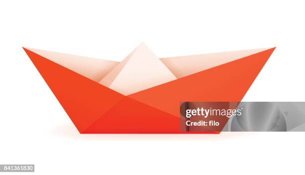 orange papier origami boot - spielzeugschiff stock-grafiken, -clipart, -cartoons und -symbole