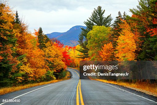 Herfst in de witte bergen van New Hampshire Herfst in de witte bergen van New Hampshire