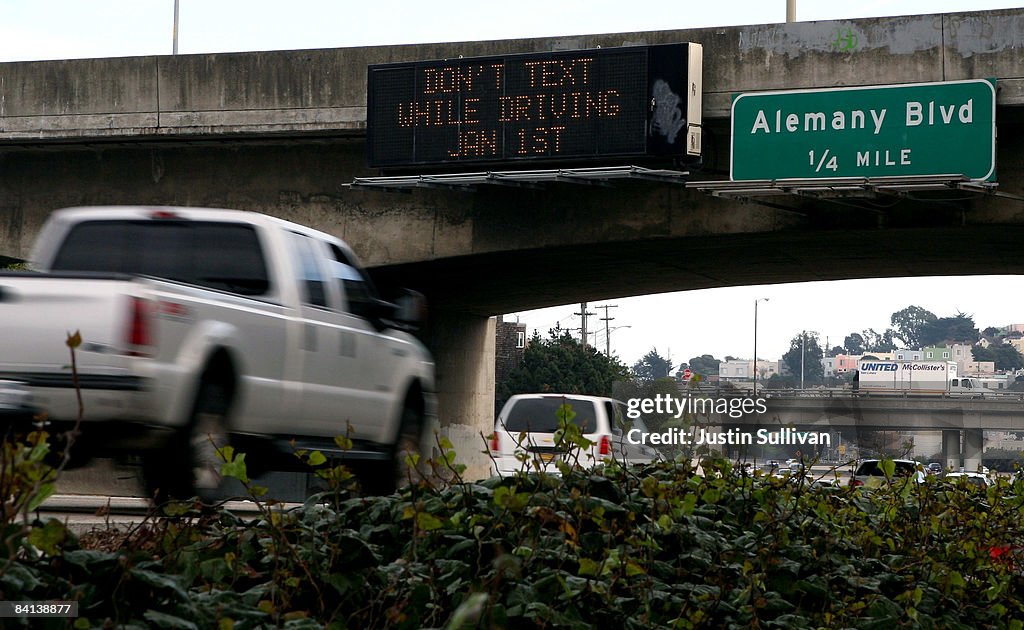 California To Outlaw Texting While Driving In 2009