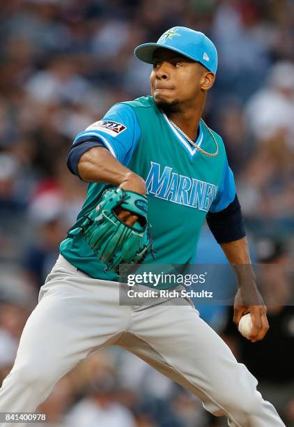 Pitcher Ariel Miranda of the Seattle Mariners in action against the New York Yankees during a game at Yankee Stadium on August 25, 2017 in the Bronx...