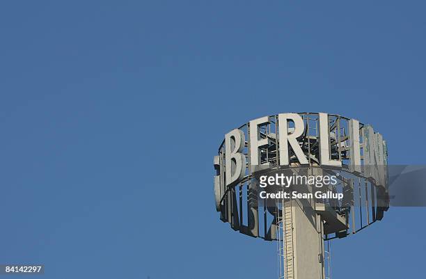Sign reading "Berliner Verlag" spins on the headquarters of publisher Berliner Verlag, which owns the two daily newspapers "Berliner Zeitung" and...