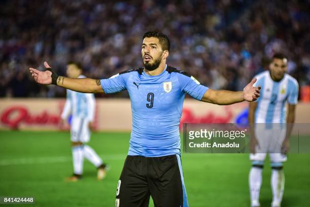Luis Suarez of Uruguay gestures during the 2018 FIFA World Cup qualifying match between Uruguay and Argentina at the Centenario Stadium in...