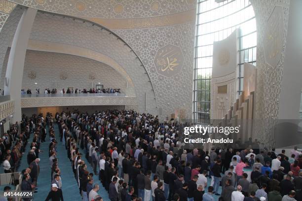 Muslim Union Mosque Of Union Photos and Premium High Res Pictures - Getty Images