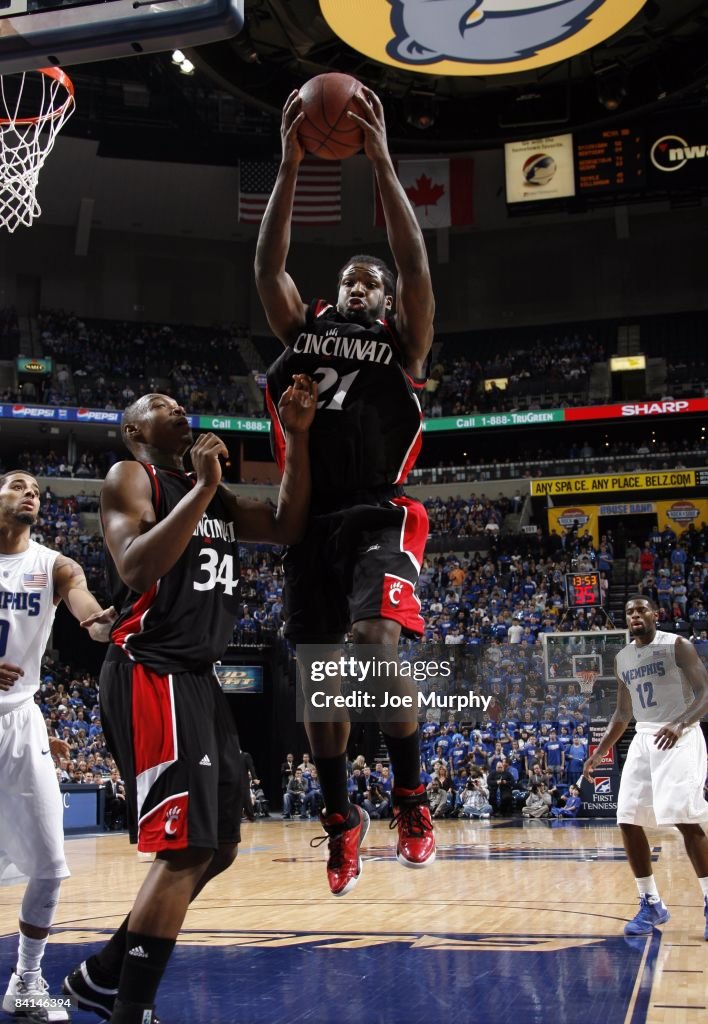 Mike Williams of the authentic clearance - Main Image