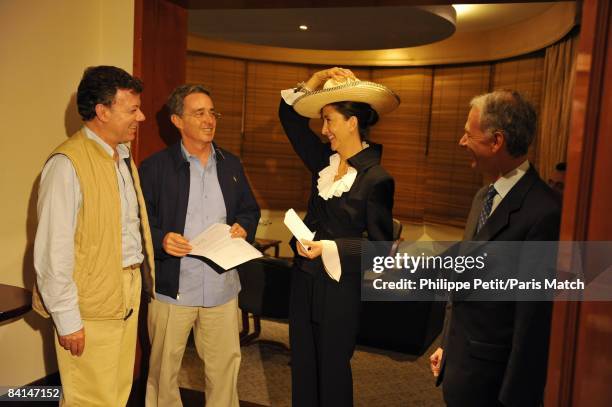 Shortly after her arrival, Ingrid Betancourt meets with Colombian president Alvaro Uribe , and the French ambassador for Columbia Jean-Michel Marlaud...