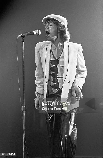 Singer-frontman Mick Jagger of The Rolling Stones performs at the Fabulous Fox Theater on June 12, 1978 in Atlanta, Georgia.