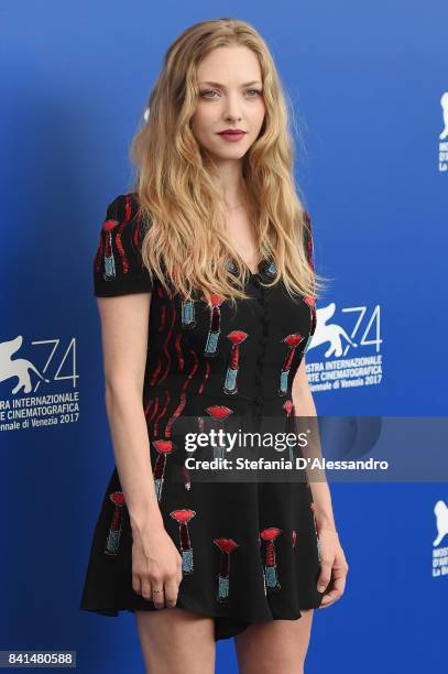 Amanda Seyfried attends the 'First Reformed' photocall during the 74th Venice Film Festival on August 31, 2017 in Venice, Italy.