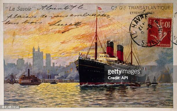 Carte postale illustrant le paquebot 'la Savoie' en mer pour la Compagnie Générale Transatlantique.