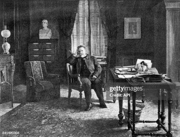 Louis Pasteur dans son bureau de l'Institut en 1890 à Paris, France.