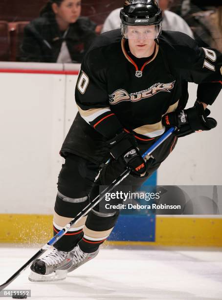 Corey Perry of the Anaheim Ducks skates on the ice during warmups prior to the game against the Columbus Blue Jackets on December 31, 2008 at Honda...