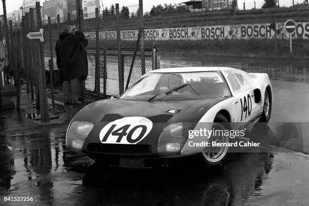 Bruce McLaren, Ford GT40, 1000 Km of Nurburgring, Nurburgring, 31 May 1964.