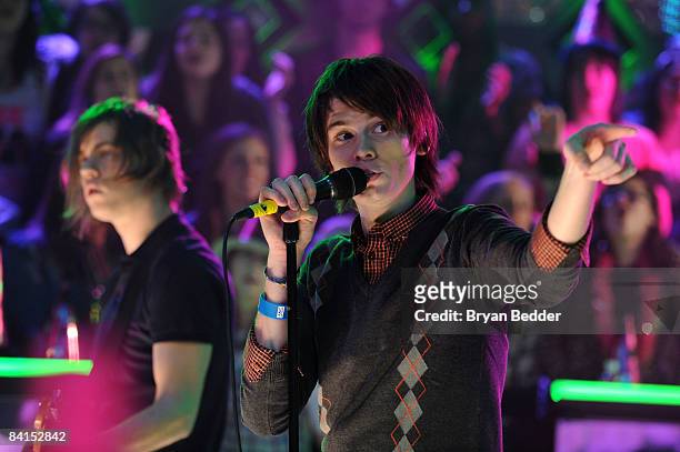 Singer William Beckett of The Academy Is performs during the pre-taping of the 2009 MTV New Year's Eve program at the MTV studios on December 15,...