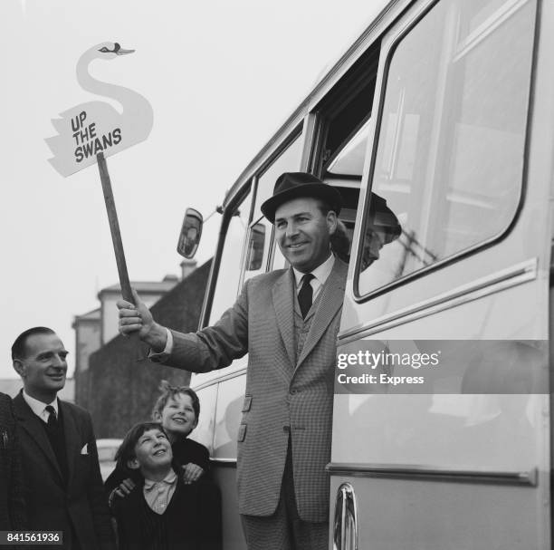 Welsh professional footballer and manager of Swansea City AFC Trevor Morris, UK, 9th March 1964.