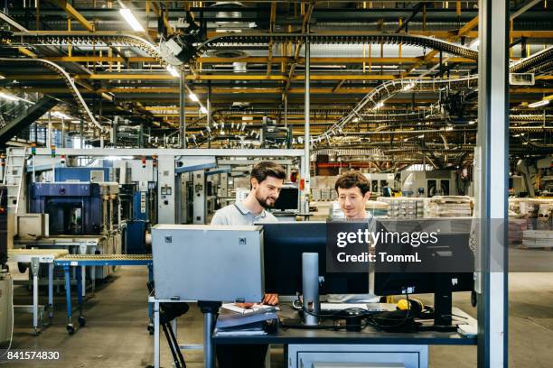 72,415 Computer Factory Stock Photos, High-Res Pictures, and Images ...