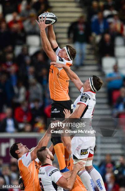 Belfast , United Kingdom - 1 September 2017; Reniel Hugo of Cheetahs wins the ball in a lineout against Robbie Diack of Ulster during the Guinness...