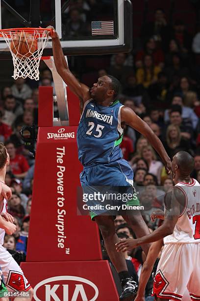 Al Jefferson of the Minnesota Timberwolves dunks against the Chicago Bulls on January 3, 2009 at the United Center in Chicago, Illinois. NOTE TO...