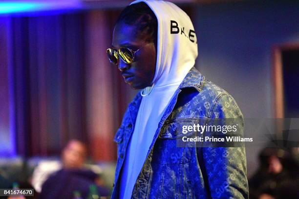 Future Rapper In The Studio 265 Rapper Future In Studio Stock Photos, High-Res Pictures, and Images ...