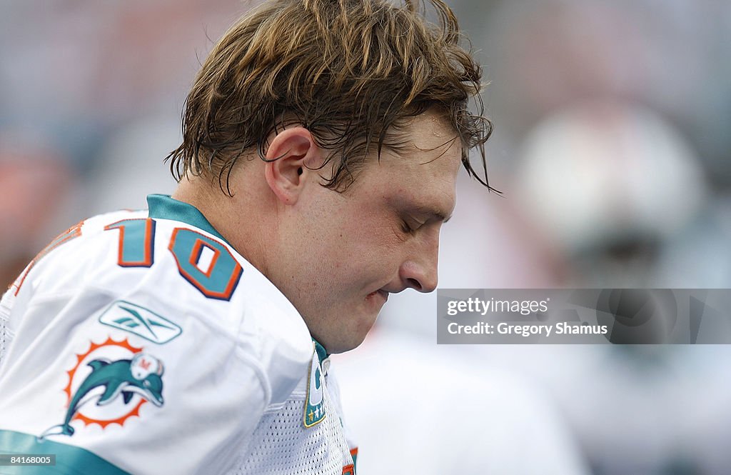 AFC Wild Card Game: Baltimore Ravens v Miami Dolphins