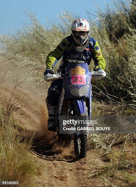 Christian Califano of France steers his Yamaha during the second stage of the 2009 Dakar between Santa Rosa de la Pampa and Puerto Madryn, Argentina...