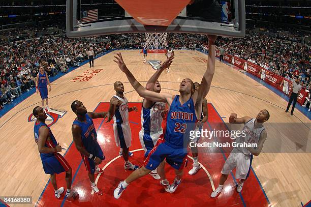 Tayshaun Prince of the Detroit Pistons puts up a shot against Steve Novak of the Los Angeles Clippers at Staples Center on January 4, 2009 in Los...
