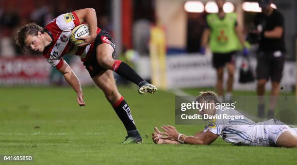 Henry Purdy of Gloucester breaks with the ball during the Aviva Premiership match between Gloucester Rugby and Exeter Chiefs at Kingsholm Stadium on...