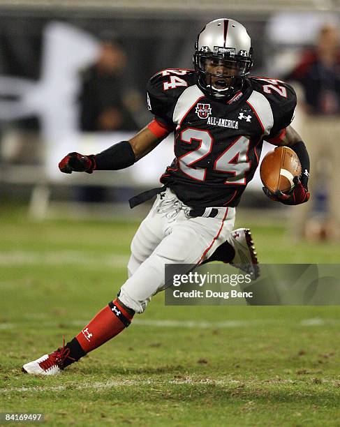 Cornerback Greg Reid of the black team returns an interception in the All America Under Armour Footbal Game at Florida Citrus Bowl on January 4, 2009...
