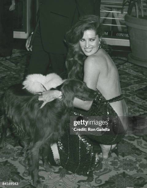 Actress Edy Williams attending 39th Annual Golden Globe Awards on January 30, 1982 at the Beverly Hills Hotel in Beverly Hills, California.