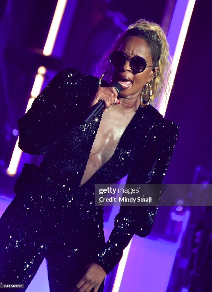 Mary J. Blige In Concert At Palms Casino Resort In Las Vegas