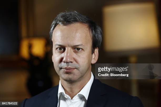 Arkady Dvorkovich, Russia's deputy prime minister, poses for a photograph before a Bloomberg Television interview at the Ambrosetti Forum in...