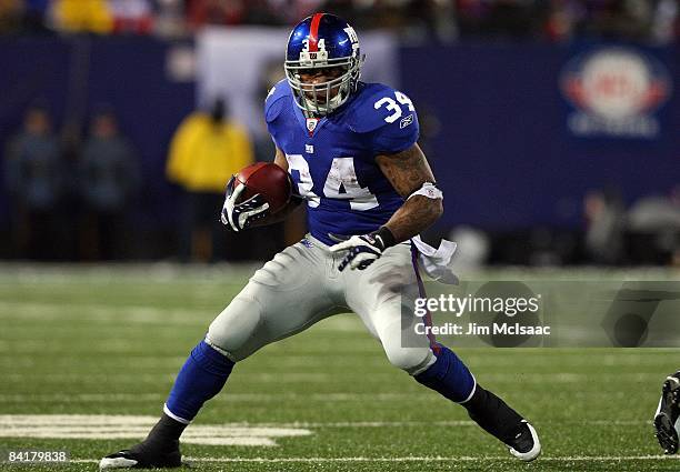 Derrick Rutherford 784 Derrick Ward Photos & High Res Pictures - Getty Images