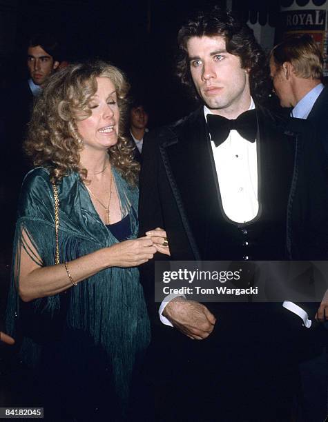 John Travolta Accepts Emmy For Diana Hyland Diana John Travolta Photos and Premium High Res Pictures - Getty Images