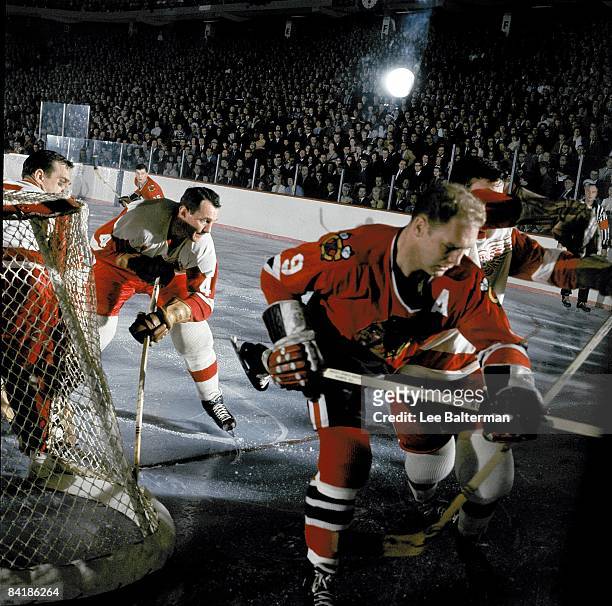 Chicago Blackhawks Bobby Hull in action vs Detroit Red Wings. Chicago, IL 4/7/1966 CREDIT: Lee Balterman