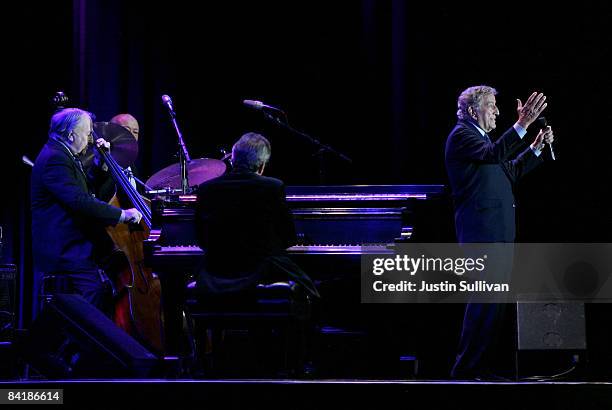 Singer Tony Bennett performs during the keynote address by Apple Senior Vice President of Worldwide Marketing Philip Schiller at the MacWorld...